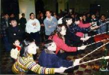 r06.jpg (92404 bytes)