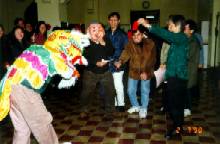 r10.jpg (81408 bytes)